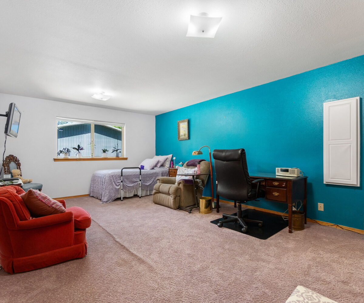 140-B Kirkendall Rd, Toledo, WA 98591