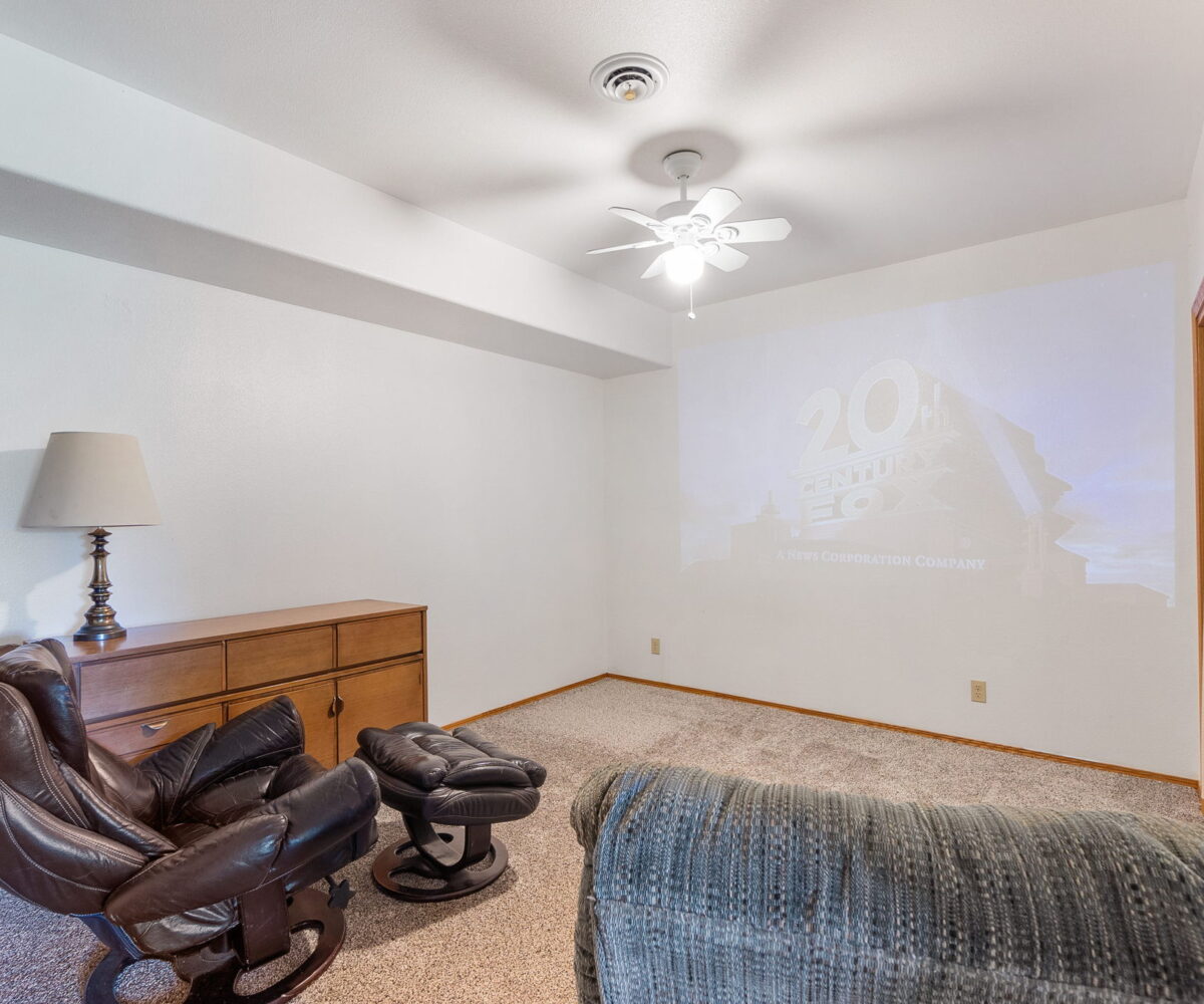 140-B Kirkendall Rd, Toledo, WA 98591
