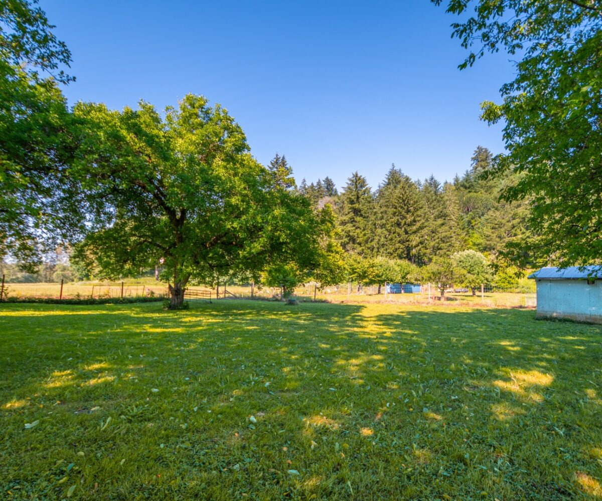 140-B Kirkendall Rd, Toledo, WA 98591